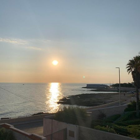 Nontiscordardime Apt Torre A Mare Bagian luar foto