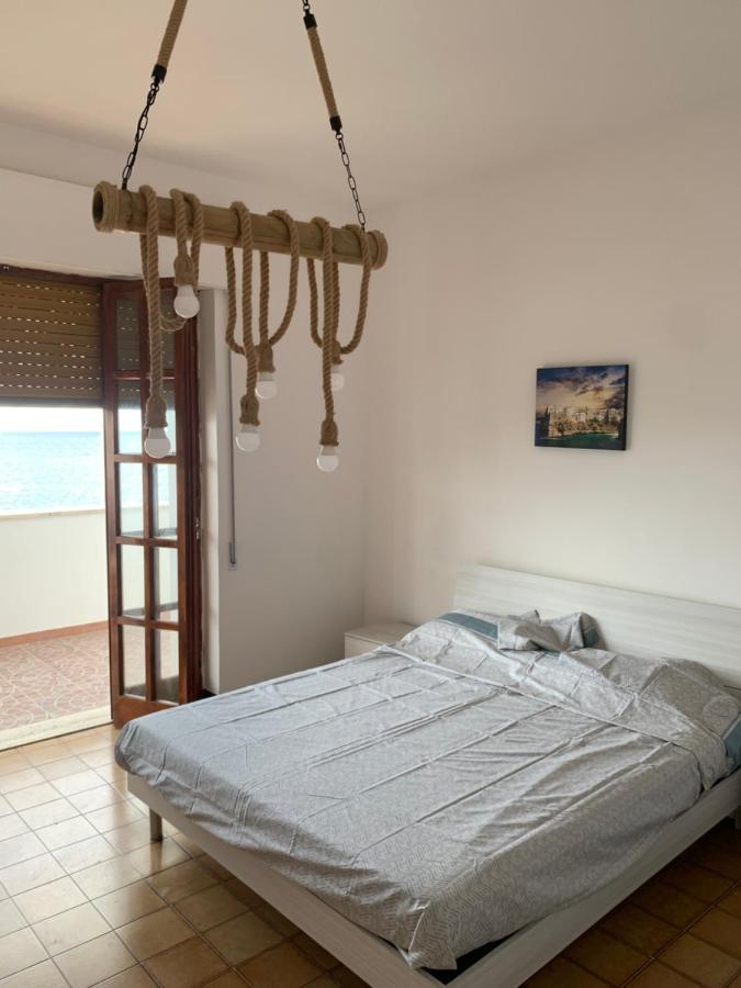 Nontiscordardime Apt Torre A Mare Bagian luar foto